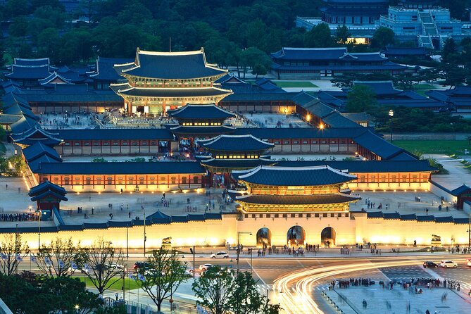 Walking Tour with Gyeongbokgung Palace, Bukchon, Insadong - Price and value: what $65 gets you (and what to confirm)