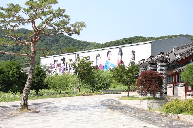 Yongin Dae Jang Geum Park Tour from Seoul - MBC Dae Jang Geum Park from Seoul: what the experience is really like