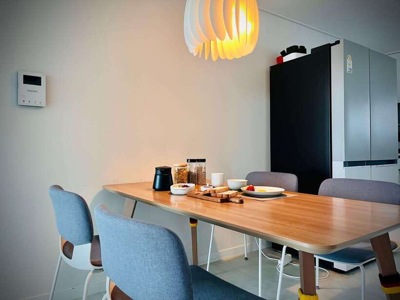 You're Invited to Our Home in Seoul: The Only Cooking Class! - The Meal Layout: Tea, Banchan, Desserts, and What to Expect on the Table