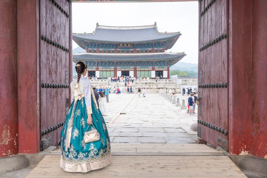 Your Personal Seoul Photographer! - Anguk Station start, a smart base for fast photo time